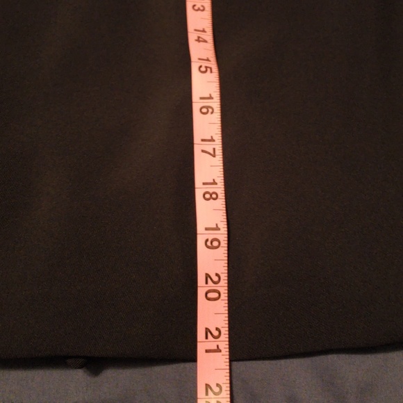 Liz Baker black skirt with slit in back. size 10 - Picture 7 of 7